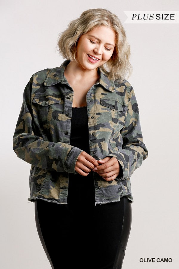 Camo jacket womens plus size hotsell