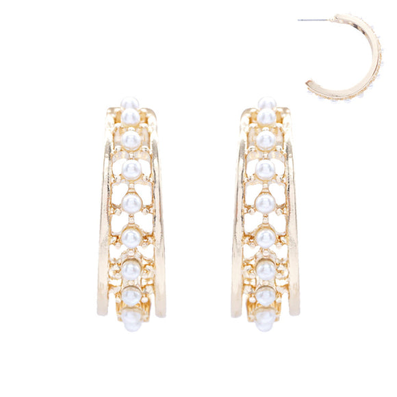 Gold Textured Pearl Hoop Earring