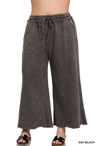 Greer Curvy Acid Wash Fleece Pants- Black