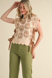 Dakota Scallop Floral Sweater Vest-Beige Taupe