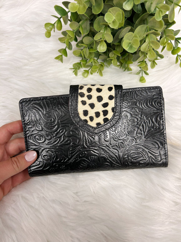 Tooled Button Click Wallet