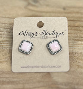 Pink Conch Square Stud Earrings