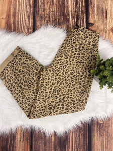 Risen H/R Crop Leopard Barrel Jeans