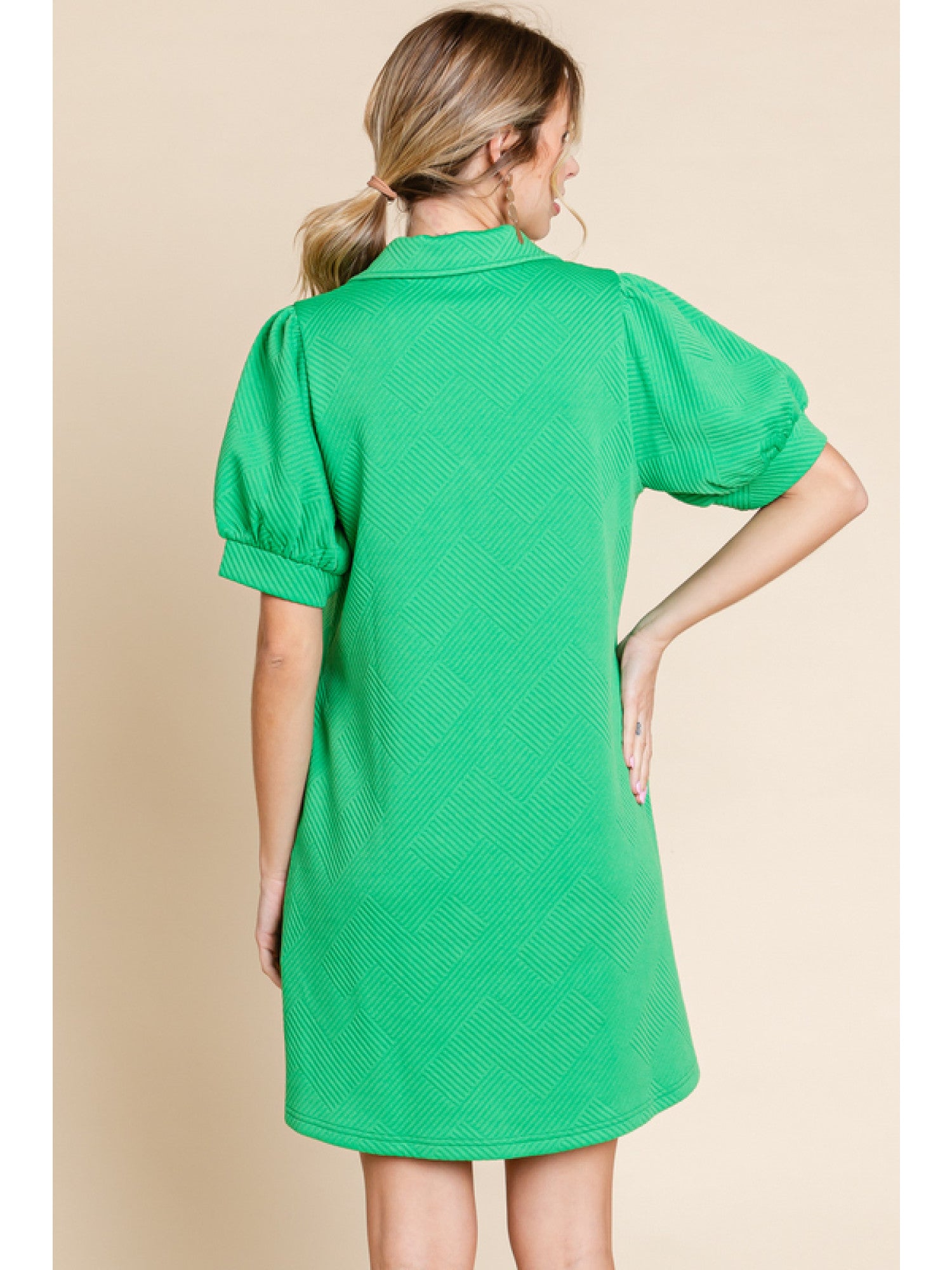 Bella Textured Dress-Green Missy's Boutique Bella Textured Dress-Green Missy's Boutique