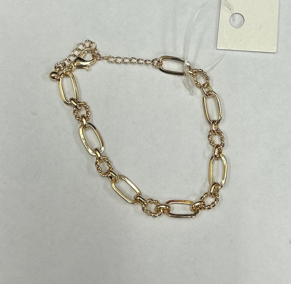 Lena Small Link Bracelet-Gold